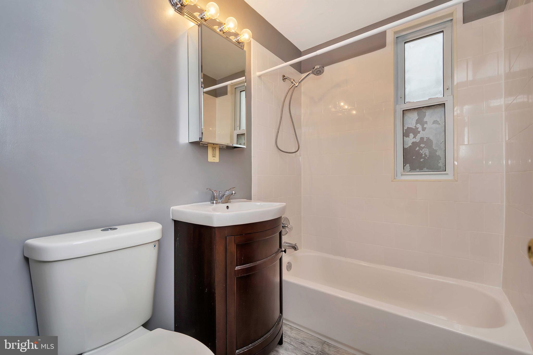 4324 2nd Road North, Unit 43243 Arlington, VA 22203 - Photo 23 of 30 Updated Bathroom
