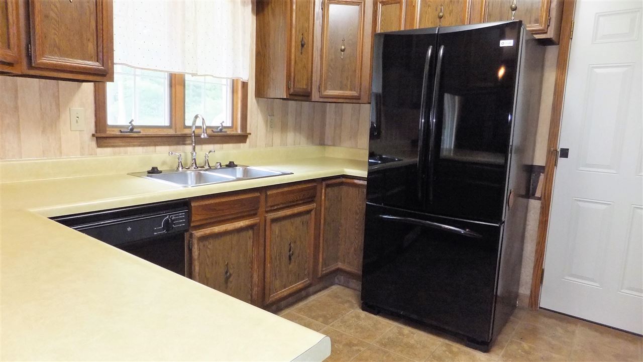 3221 Townline Road East Traverse City, MI 49686 - Photo 11 of 25 1890289-10.JPG