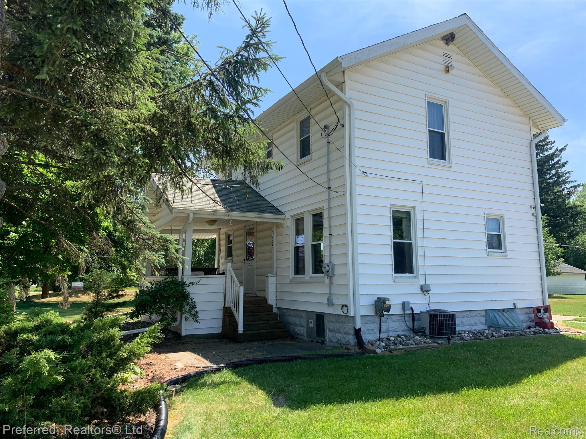 3425 Franette Road Lansing, MI 48906 - Photo 1 of 21 Gallery Image 1
