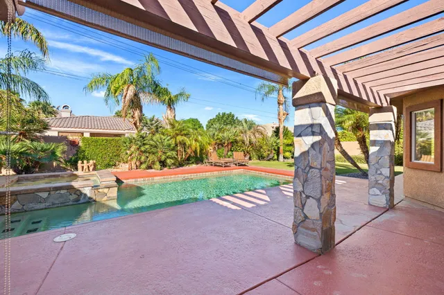 $975,000 | 51425 Calle Quito, La Quinta, CA 92253