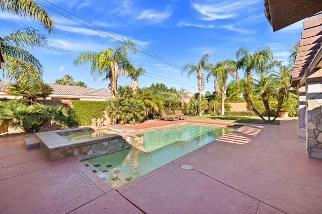 $975,000 | 51425 Calle Quito, La Quinta, CA 92253