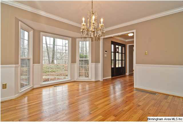 1912 River Woods Road Birmingham, AL 35244 - Photo 4 of 32