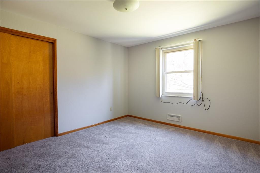 1433 Beulah Road Pittsburgh, PA 15235 - Photo 14 of 22 2nd Bedroom