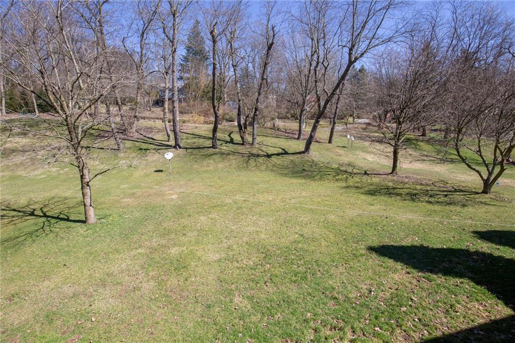 1433 Beulah Road Pittsburgh, PA 15235 - Photo 4 of 22 Gallery Image 4