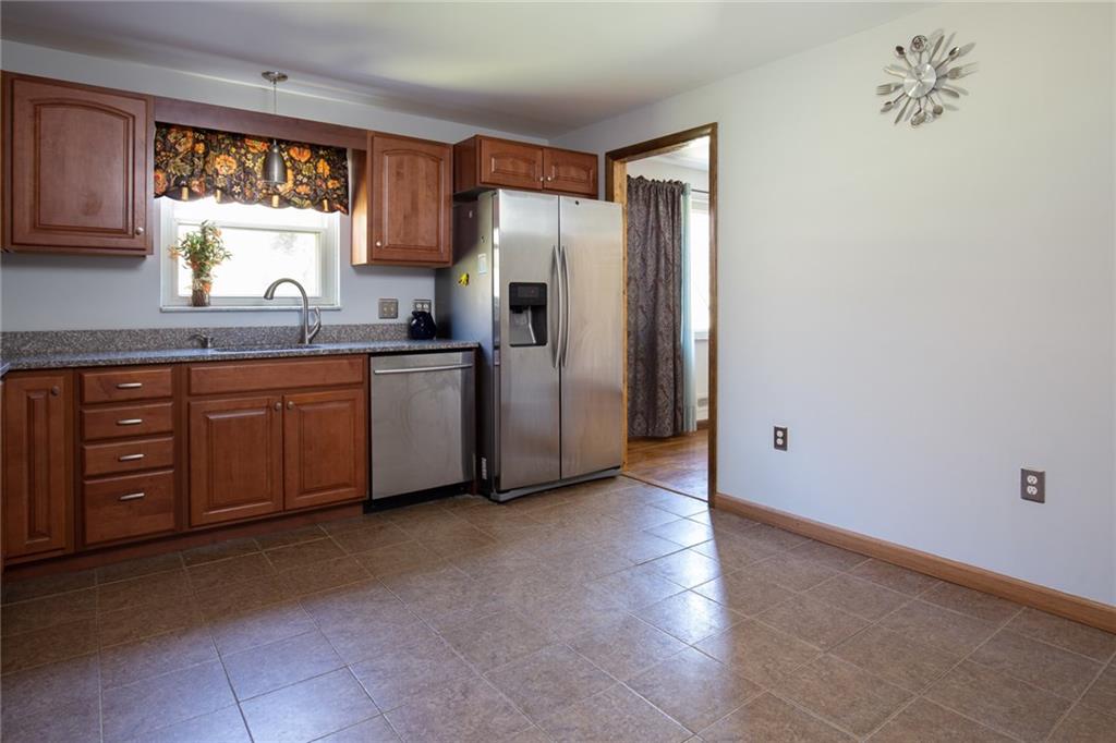 1433 Beulah Road Pittsburgh, PA 15235 - Photo 9 of 22 Kitchen