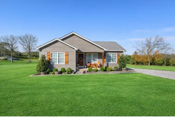 $260,000 | 200 Pine Avenue, Morrison, TN 37357