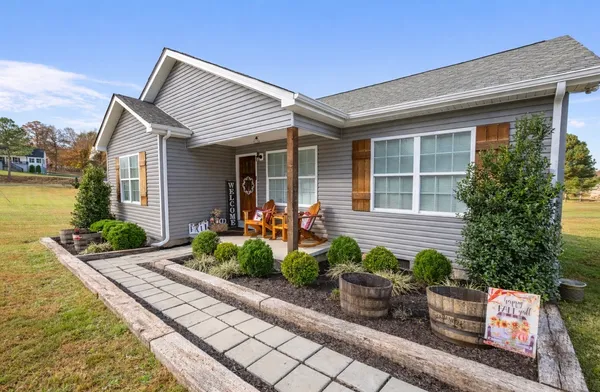 $260,000 | 200 Pine Avenue, Morrison, TN 37357