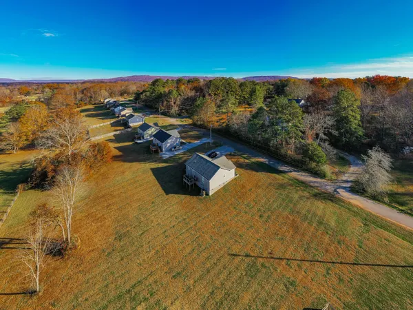 $260,000 | 200 Pine Avenue, Morrison, TN 37357