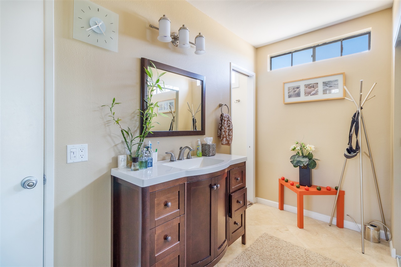 6385 Rancho Mission Road, Unit 4 San Diego, CA 92108 - Photo 12 of 22
