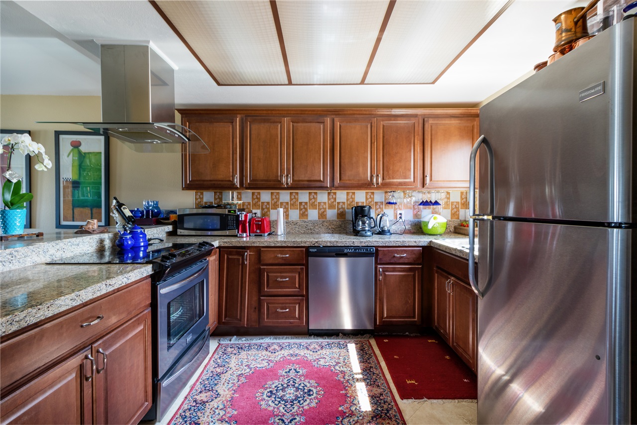 6385 Rancho Mission Road, Unit 4 San Diego, CA 92108 - Photo 6 of 22