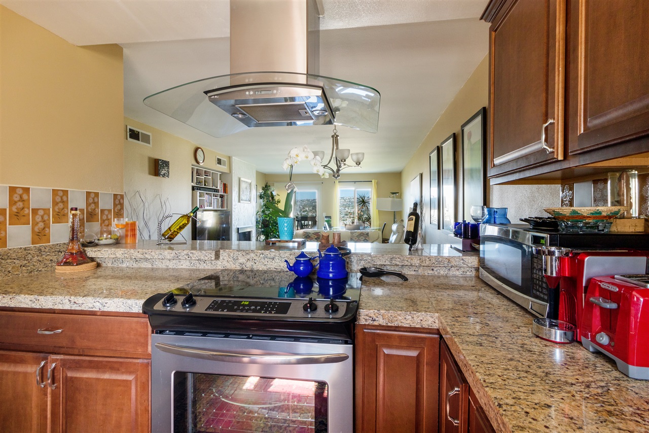 6385 Rancho Mission Road, Unit 4 San Diego, CA 92108 - Photo 7 of 22