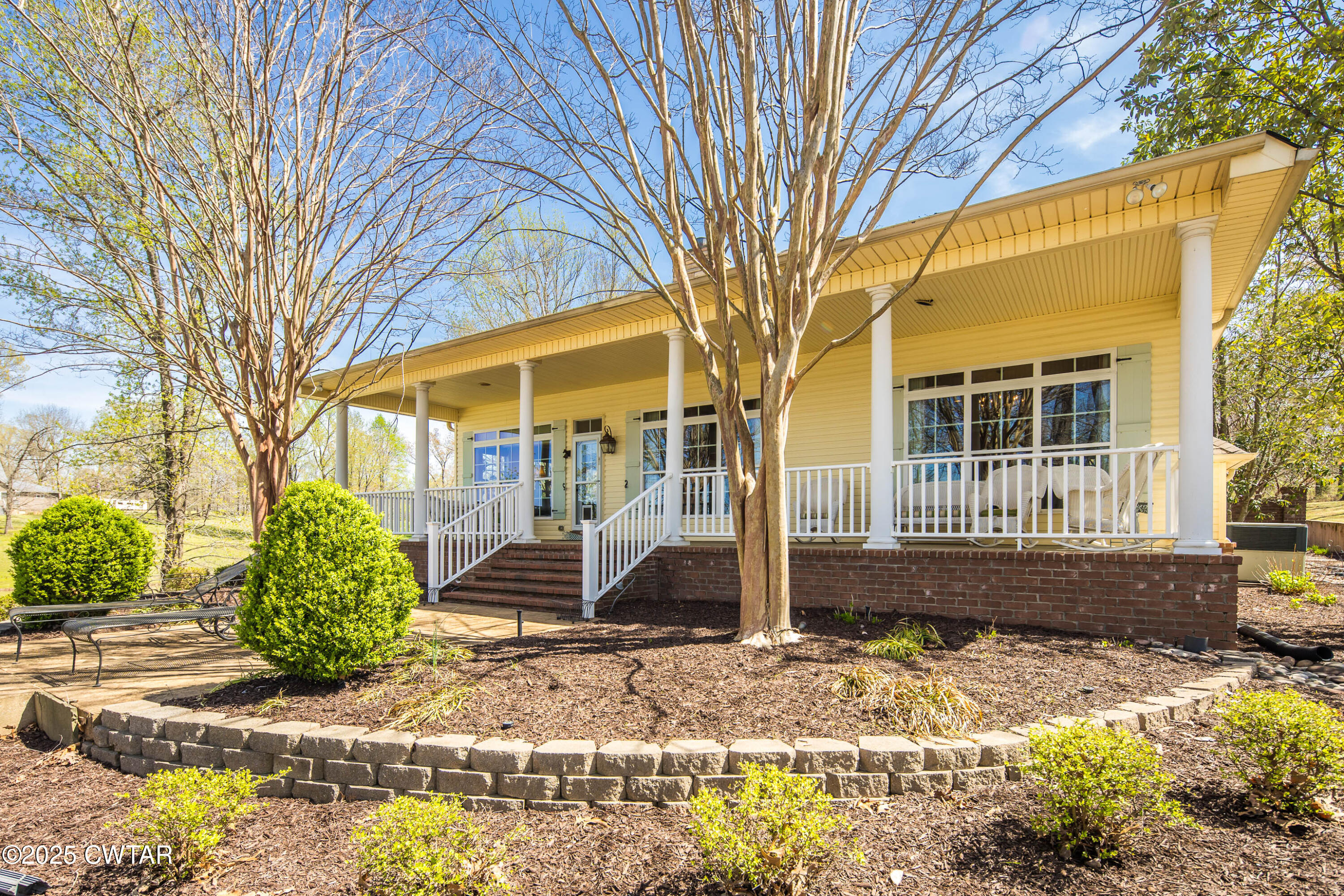 46 Lakeview Road Trenton, TN 38382 - Photo 3 of 59 017-46 Lakeview Rd-MLS Version