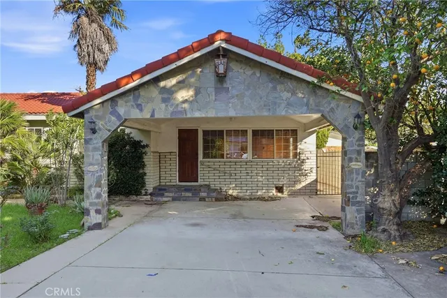 $950,000 | 9854 Canby Avenue, Northridge, CA 91325