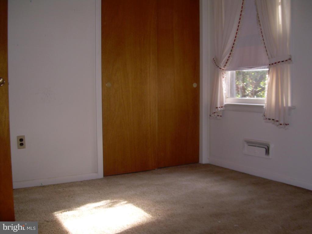 1834 Ridgeview Avenue Lancaster, PA 17603 - Photo 9 of 12 Gallery Image 9
