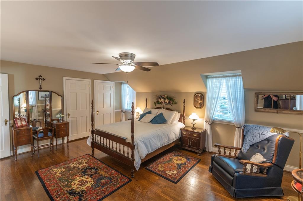 18 Roxbury Road Pittsburgh, PA 15221 - Photo 13 of 25 Gallery Image 13