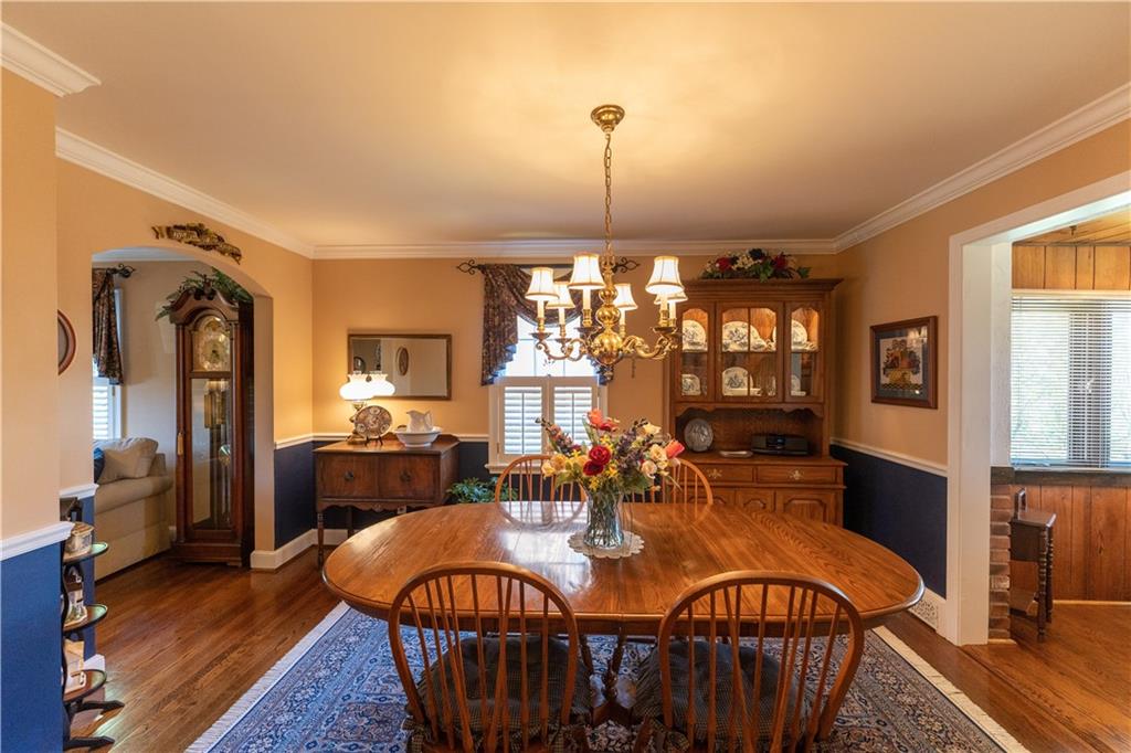18 Roxbury Road Pittsburgh, PA 15221 - Photo 8 of 25 Gallery Image 8