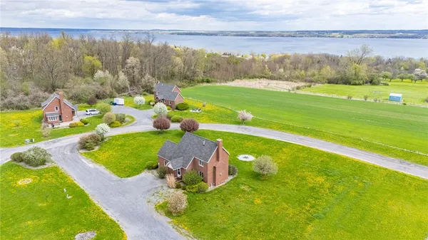 $419,999 | 444 Armstrong Road, Geneva Town, NY 14456