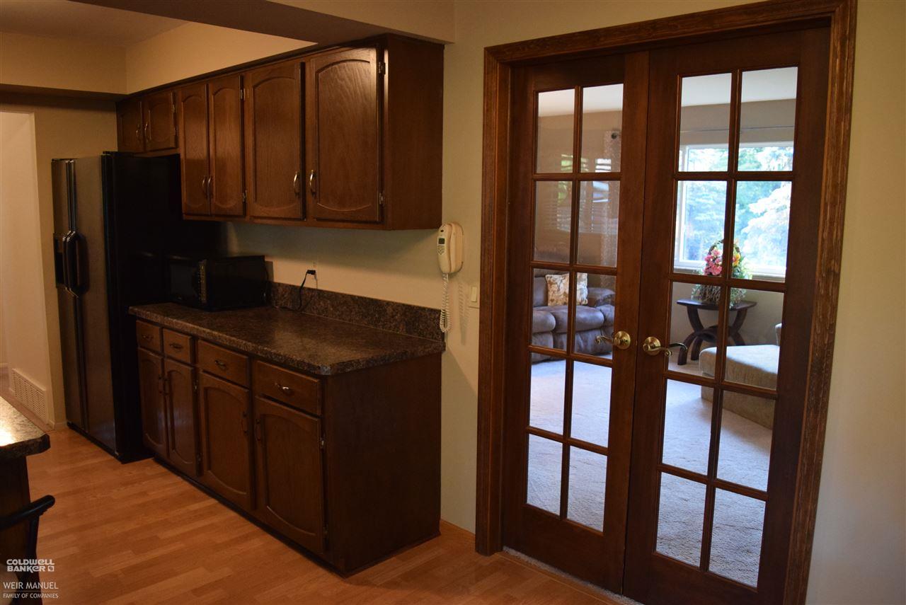 886 Beryl Court Rochester Hills, MI 48307 - Photo 11 of 33