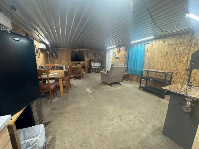 $89,000 | 146 Catamaran Circle, Palacios, TX 77465