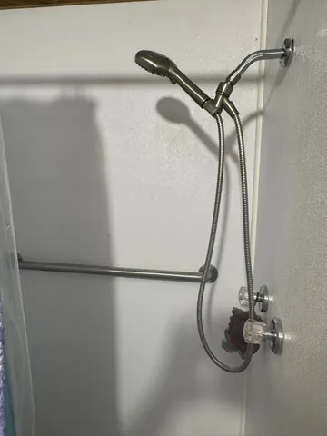 $89,000 | 146 Catamaran Circle, Palacios, TX 77465