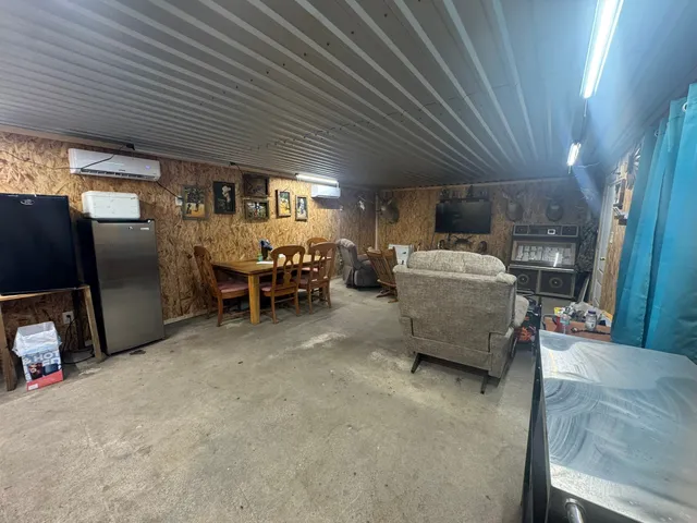 $89,000 | 146 Catamaran Circle, Palacios, TX 77465