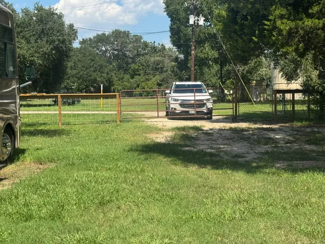 $89,000 | 146 Catamaran Circle, Palacios, TX 77465