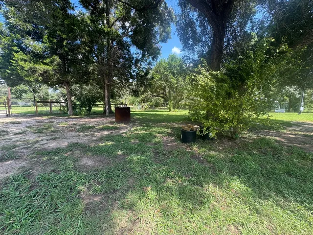 $89,000 | 146 Catamaran Circle, Palacios, TX 77465