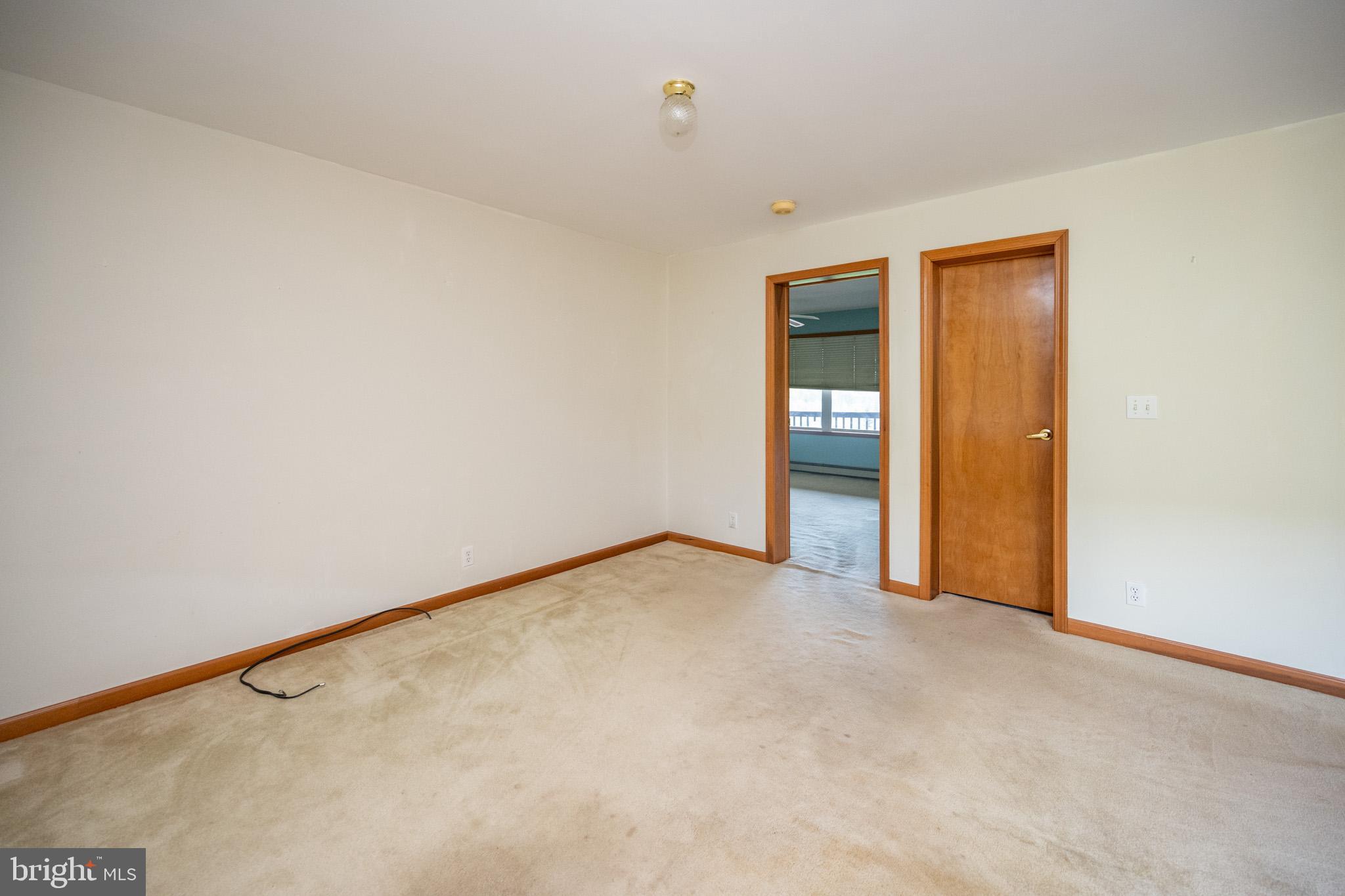 5024 Cranesville Road Oakland, MD 21550 - Photo 13 of 67