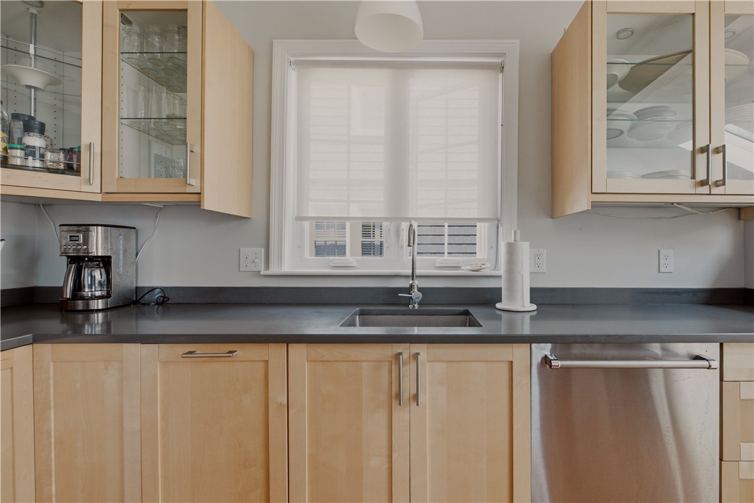 191 3rd Street Newport, RI 02840 - Photo 13 of 30