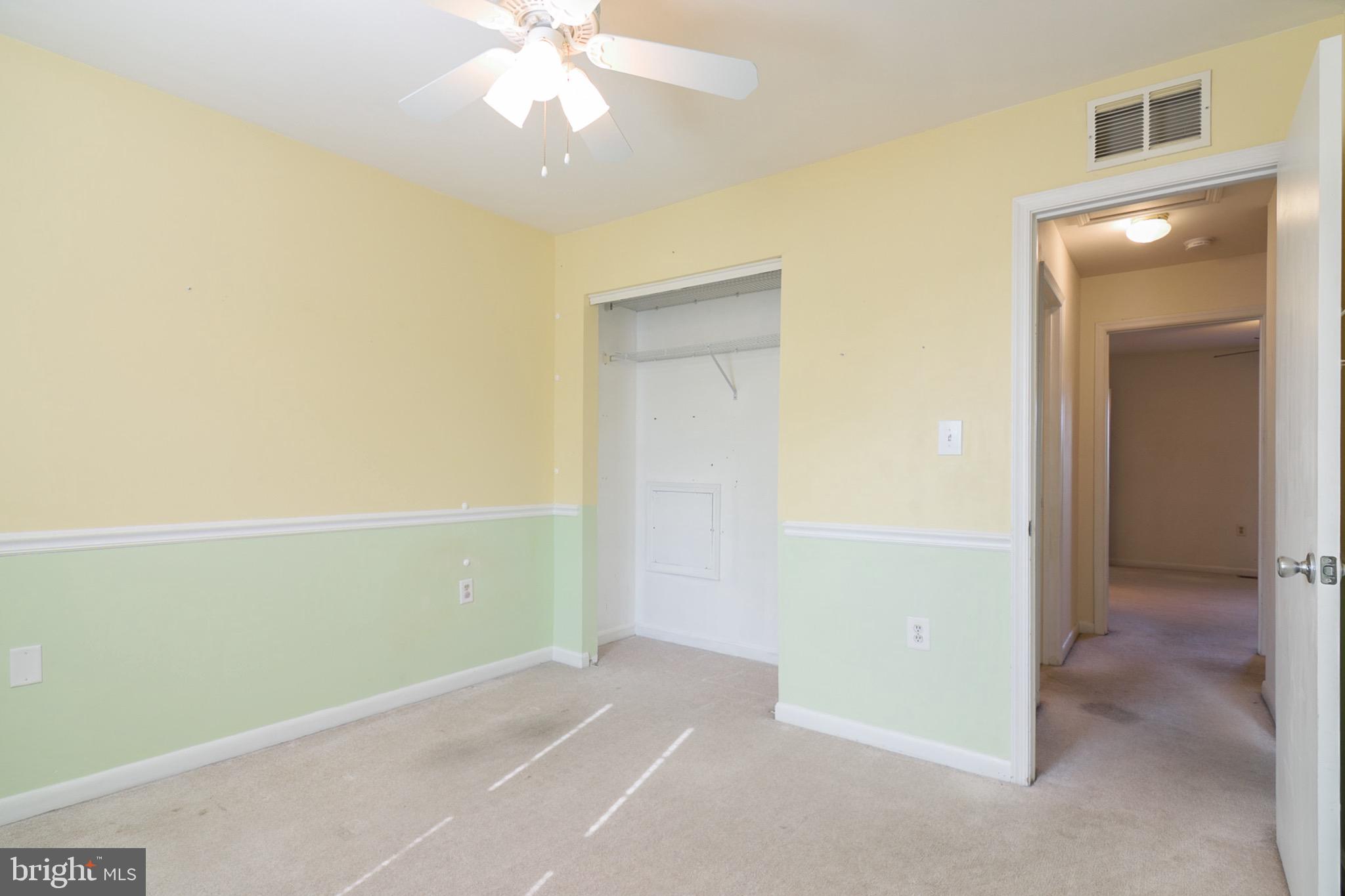 25714 Woodfield Road Damascus, MD 20872 - Photo 16 of 34 Bedroom 2