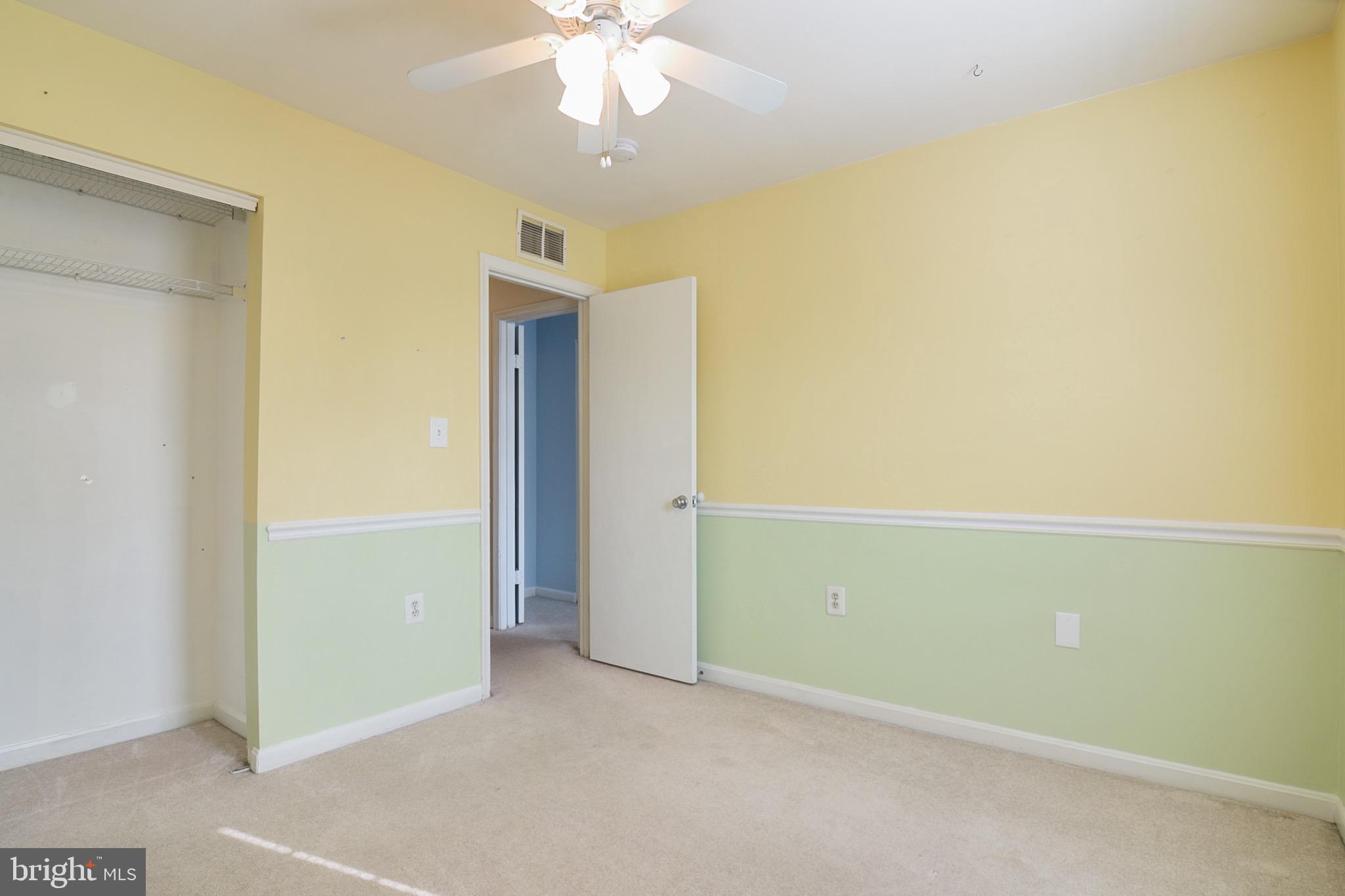 25714 Woodfield Road Damascus, MD 20872 - Photo 17 of 34 Bedroom 2