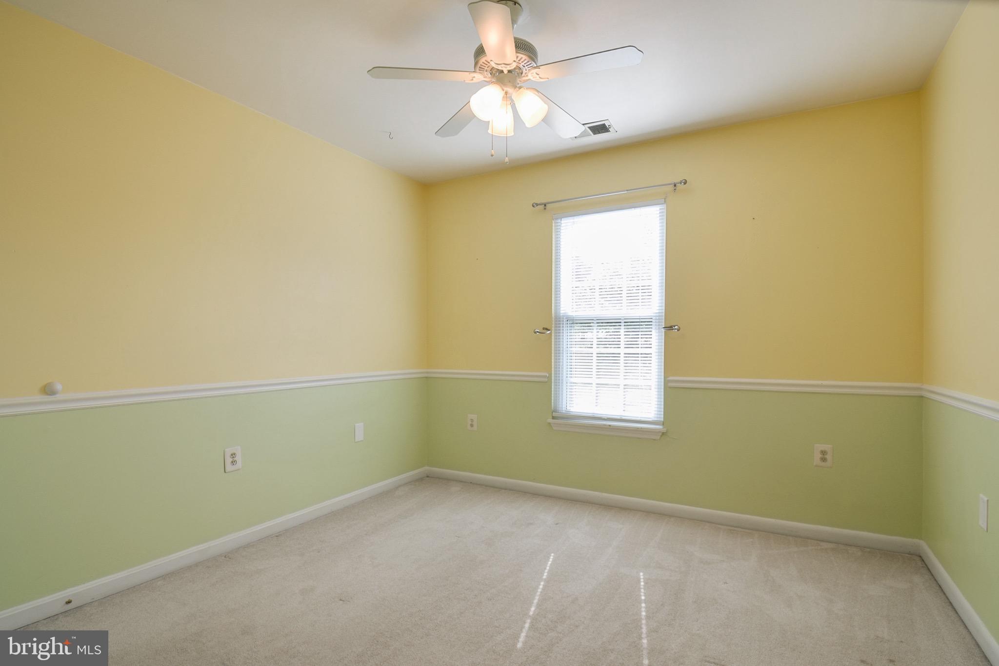 25714 Woodfield Road Damascus, MD 20872 - Photo 18 of 34 Bedroom 2