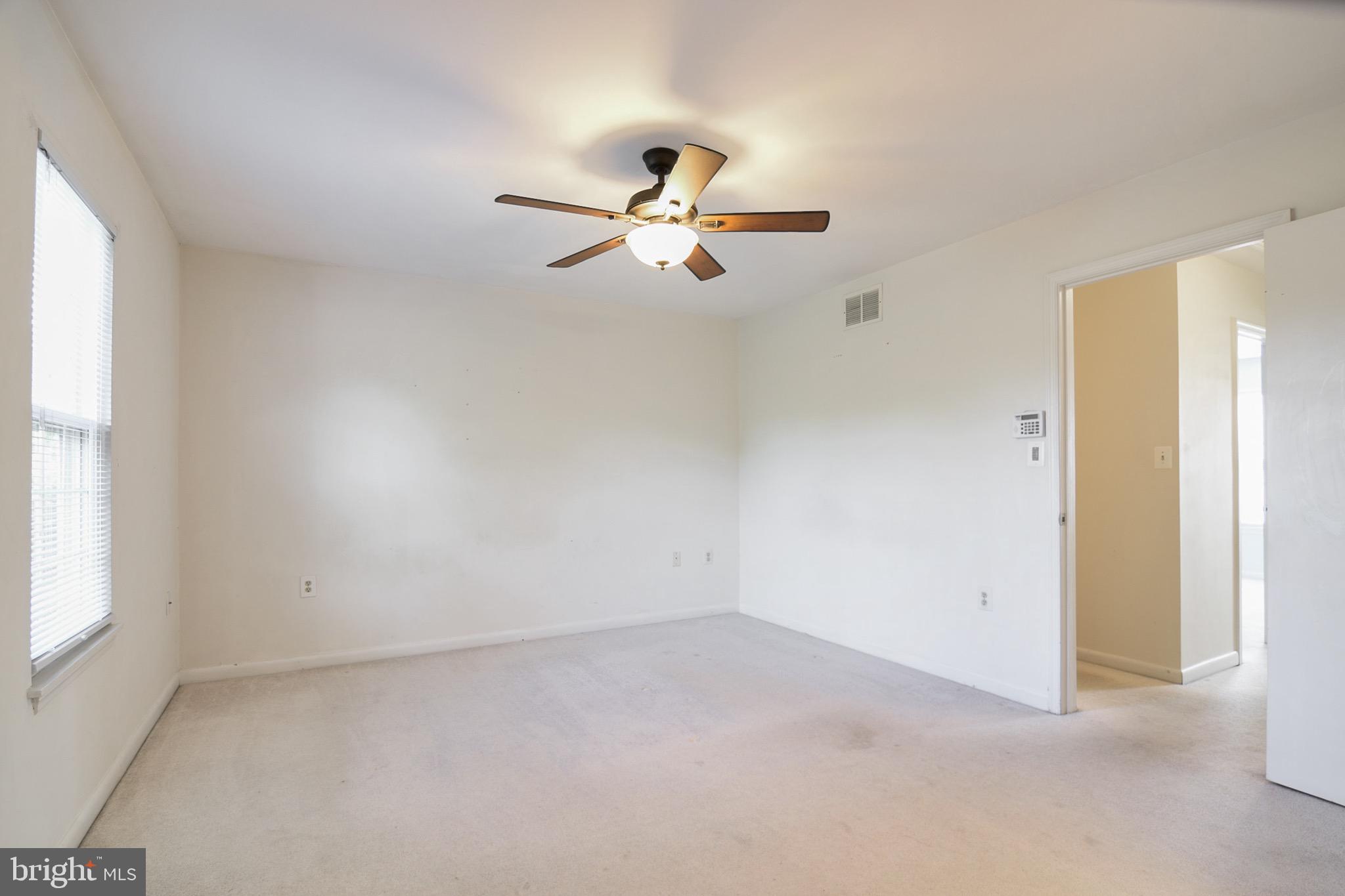 25714 Woodfield Road Damascus, MD 20872 - Photo 21 of 34 Master Bedroom