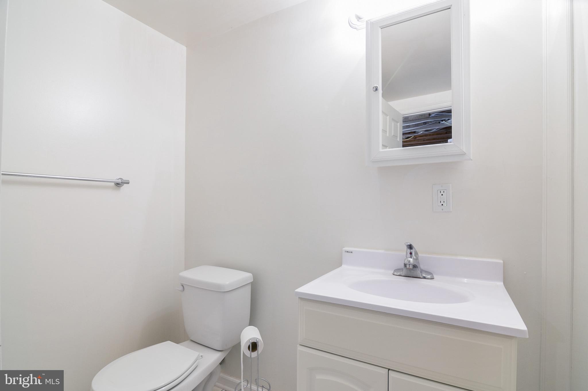 25714 Woodfield Road Damascus, MD 20872 - Photo 24 of 34 Basement Bathroom