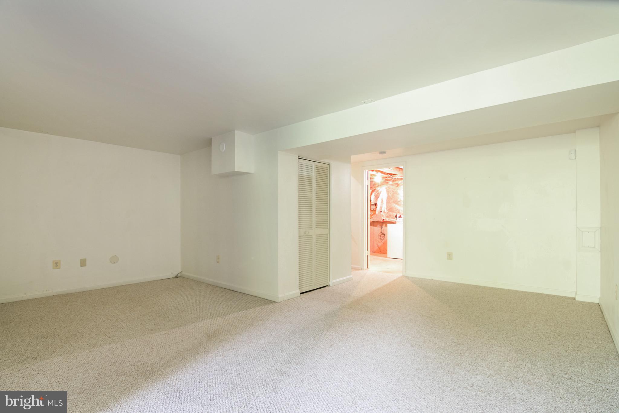 25714 Woodfield Road Damascus, MD 20872 - Photo 30 of 34 Basement