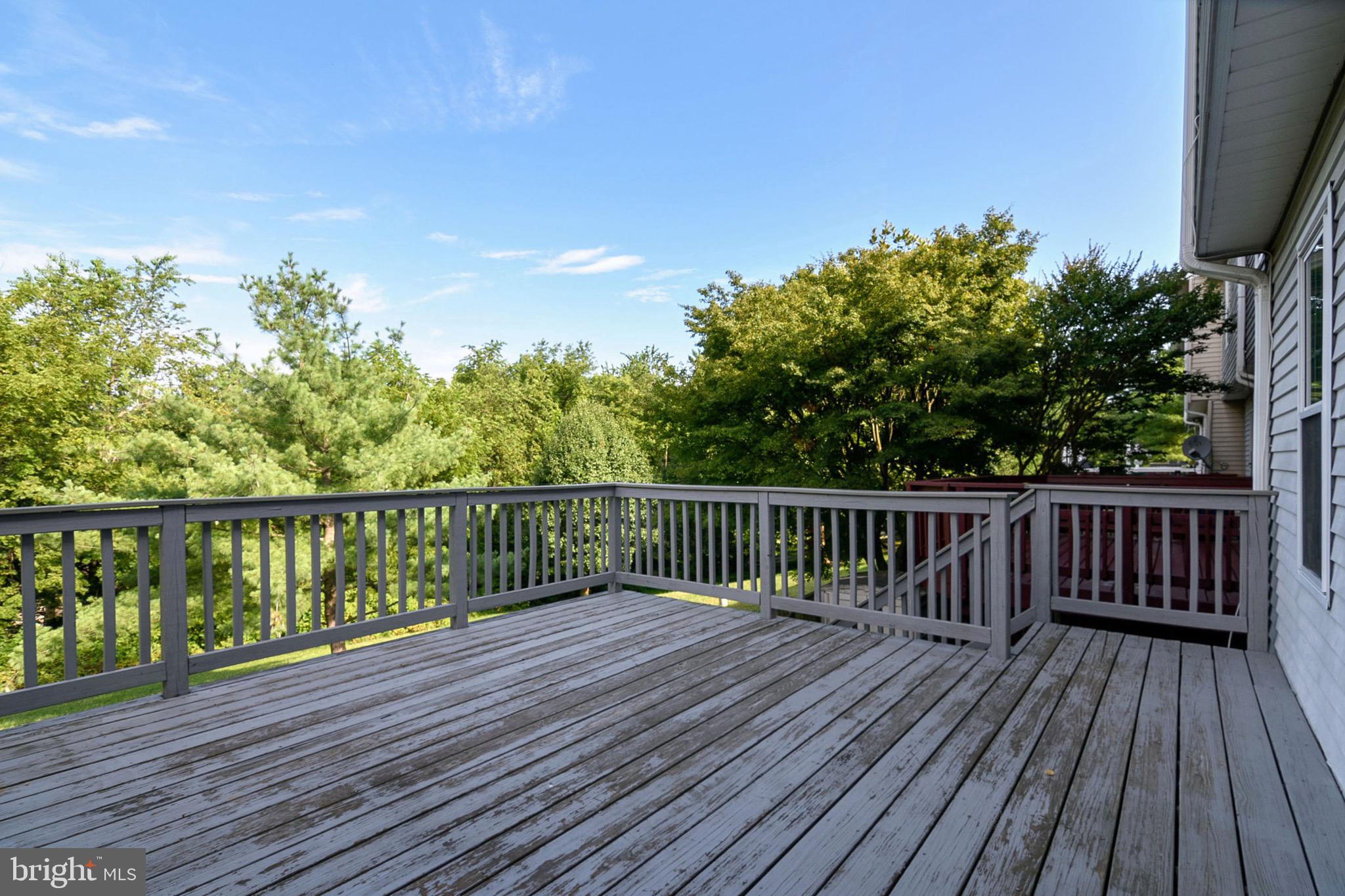 25714 Woodfield Road Damascus, MD 20872 - Photo 32 of 34 Back Deck