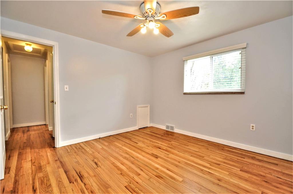 5968 Library Road Bethel Park, PA 15102 - Photo 14 of 25 Gallery Image 14