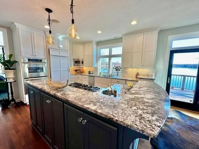 $13,900 | 5760 Oakview Lane North, Plymouth, MN 55442