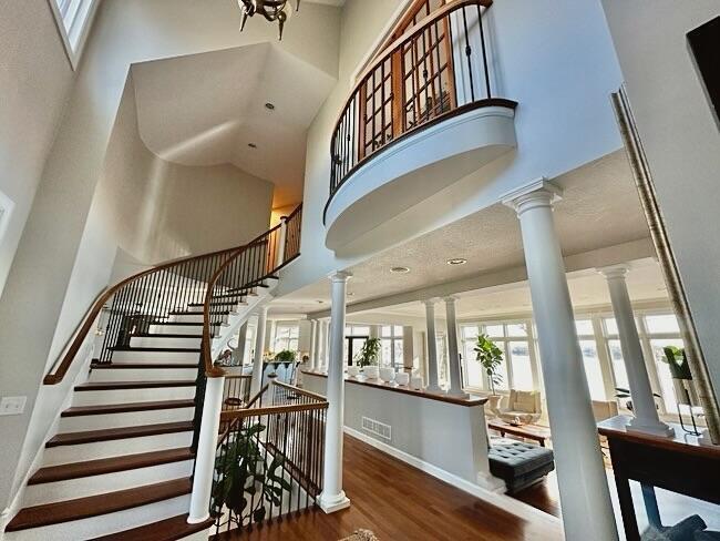 5760 Oakview Lane North Plymouth, MN 55442 - Photo 3 of 33