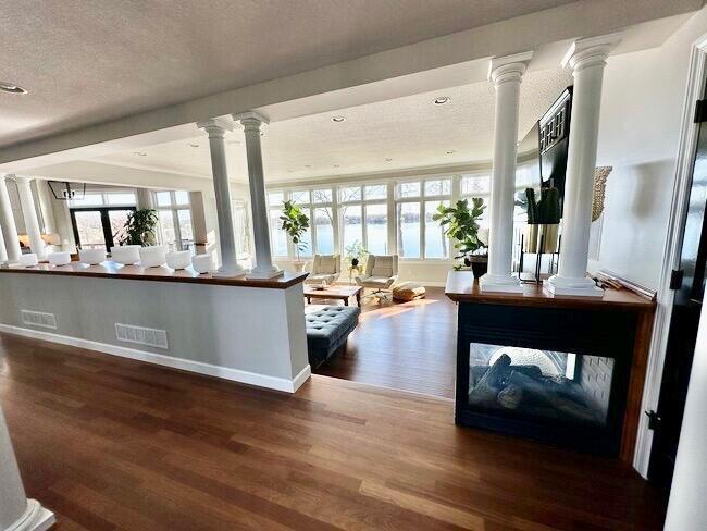 5760 Oakview Lane North Plymouth, MN 55442 - Photo 10 of 33