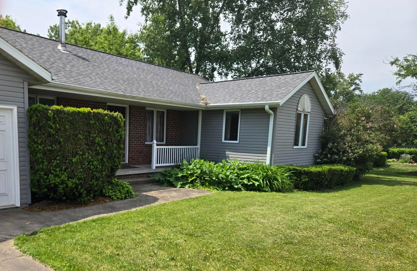2864 Klondike Road Green Bay, WI 54311 - Photo 3 of 42