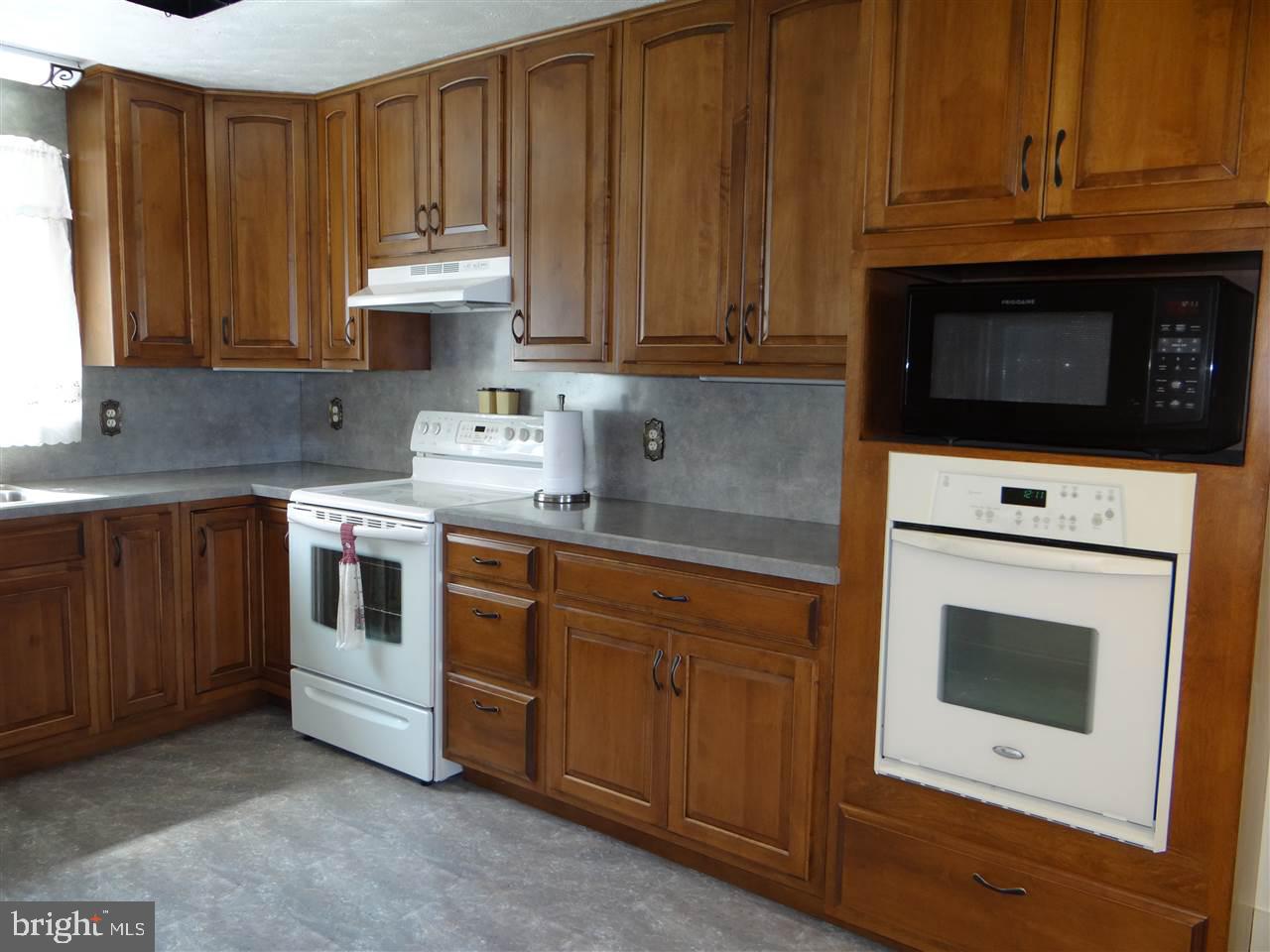 201 Leeds Road Newville, PA 17241 - Photo 5 of 25 Gallery Image 5