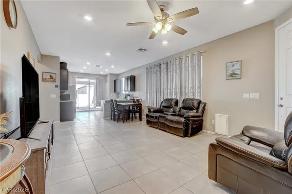 $2,000 | Undisclosed Address, Las Vegas, NV 89118