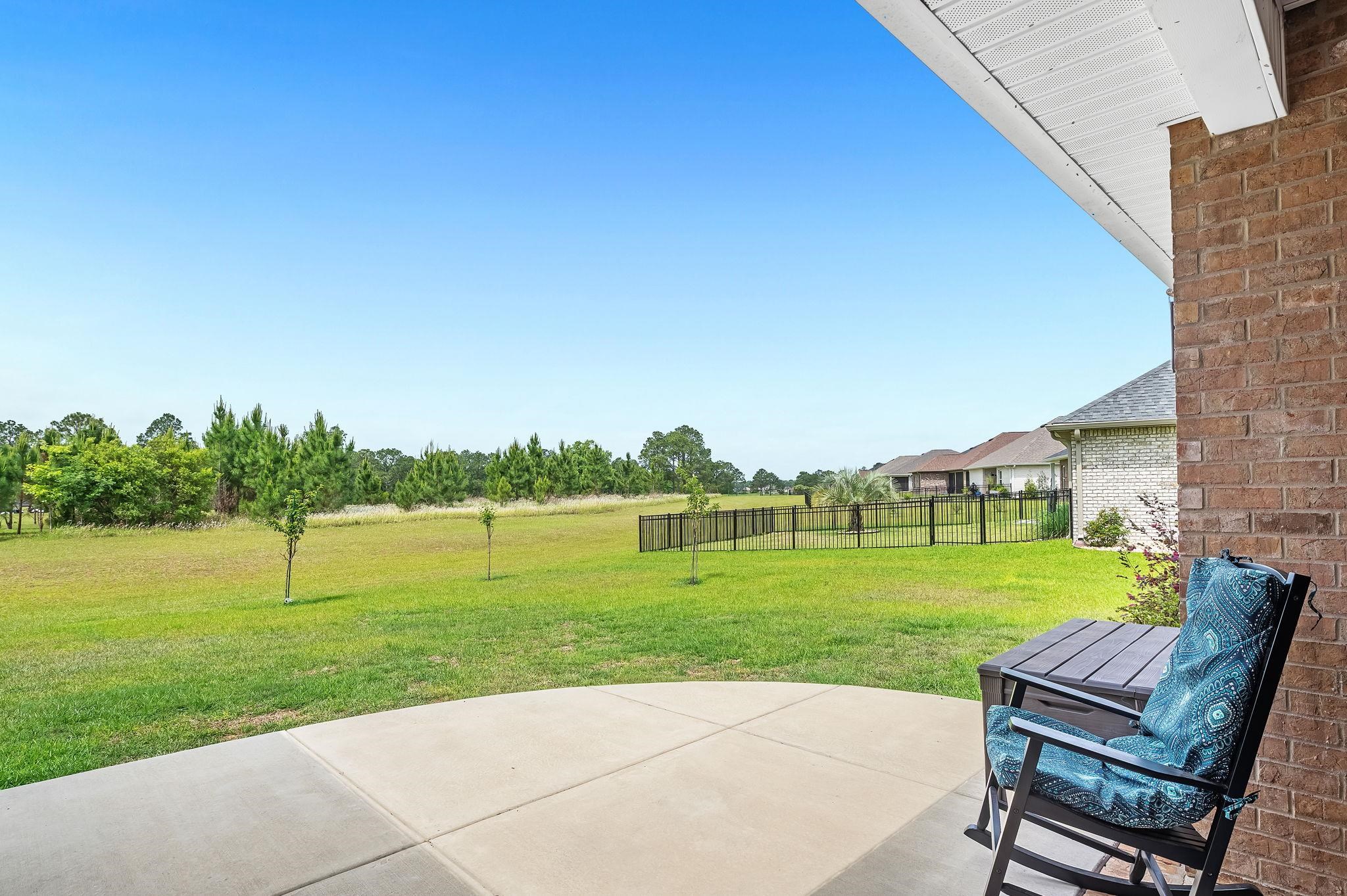 9816 Lakeview Drive Foley, AL 36535 - Photo 52 of 59 Patio