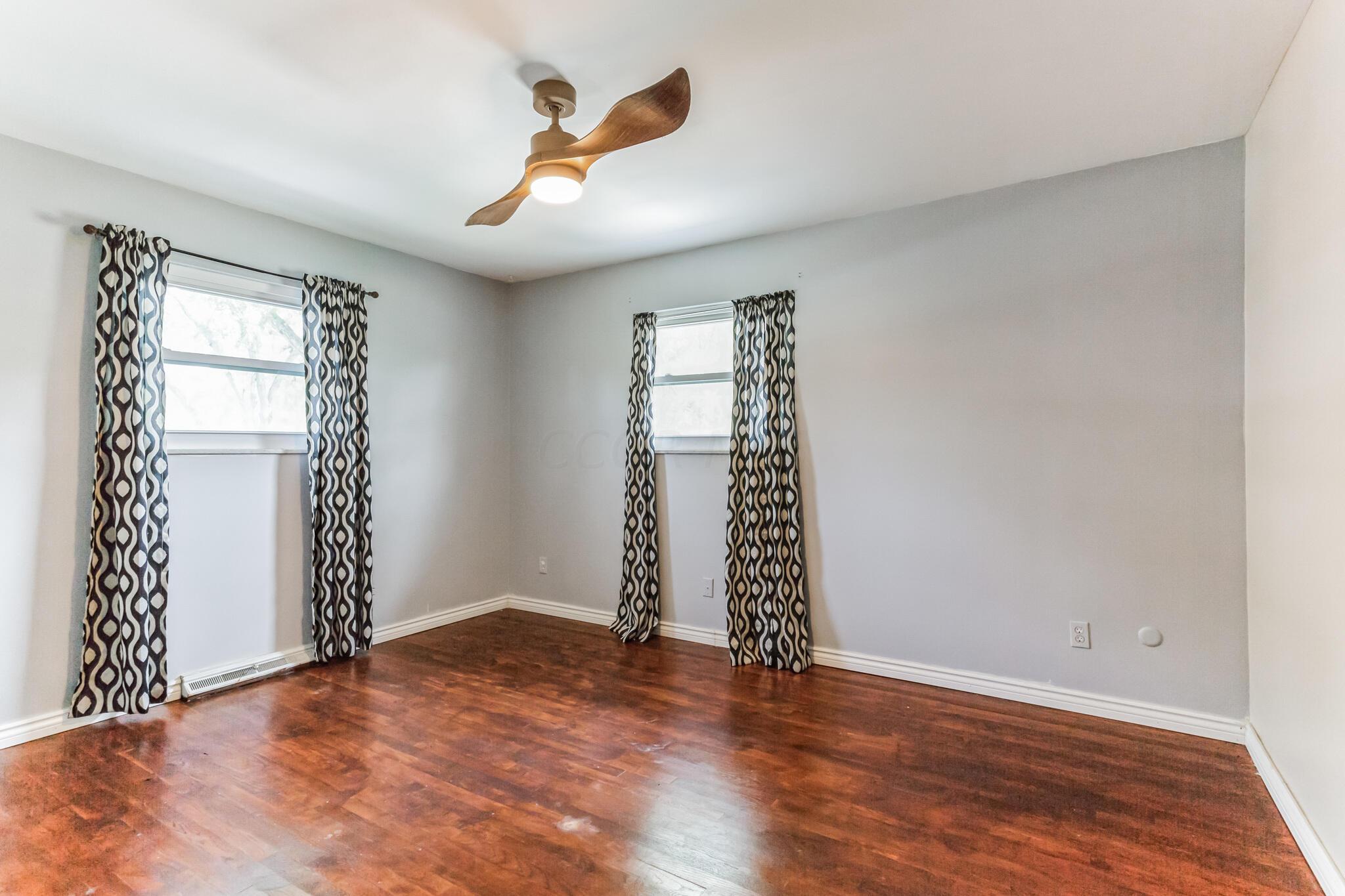 2338 McCoy Road Columbus, OH 43220 - Photo 20 of 30 Bedroom 2
