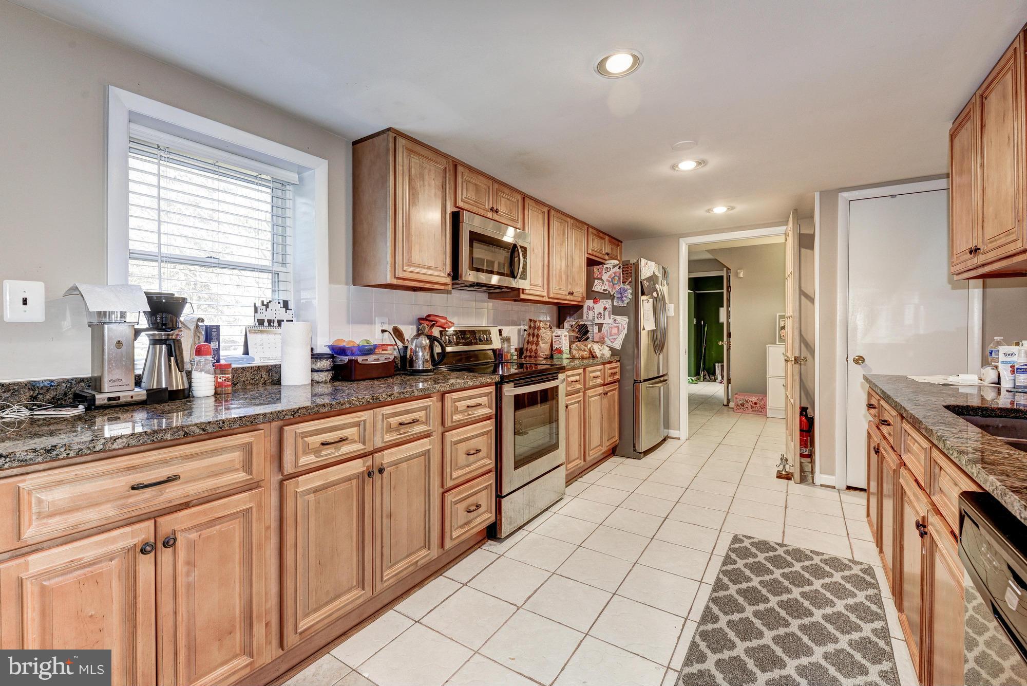13901 Darnestown Road Gaithersburg, MD 20878 - Photo 25 of 30 Totally Renovated Kitchen #2_lower level