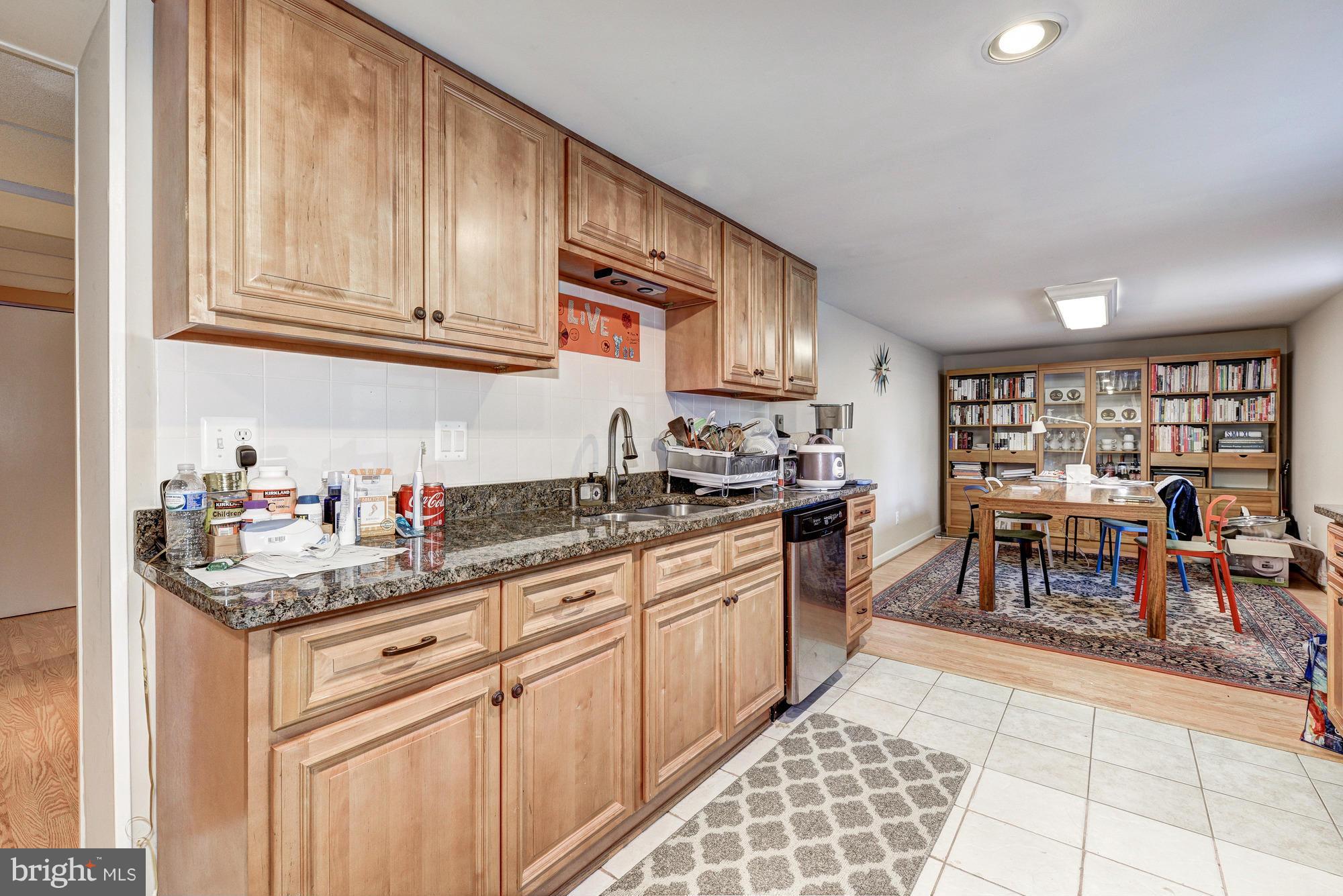 13901 Darnestown Road Gaithersburg, MD 20878 - Photo 26 of 30 Kitchen #2