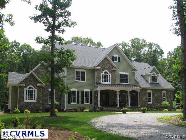 16719 Mountain Road Montpelier, VA 23192 - Photo 1 of 12 Exterior Front