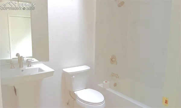 $235,000 | 1048 Lutheran Way, Colorado Springs, CO 80915