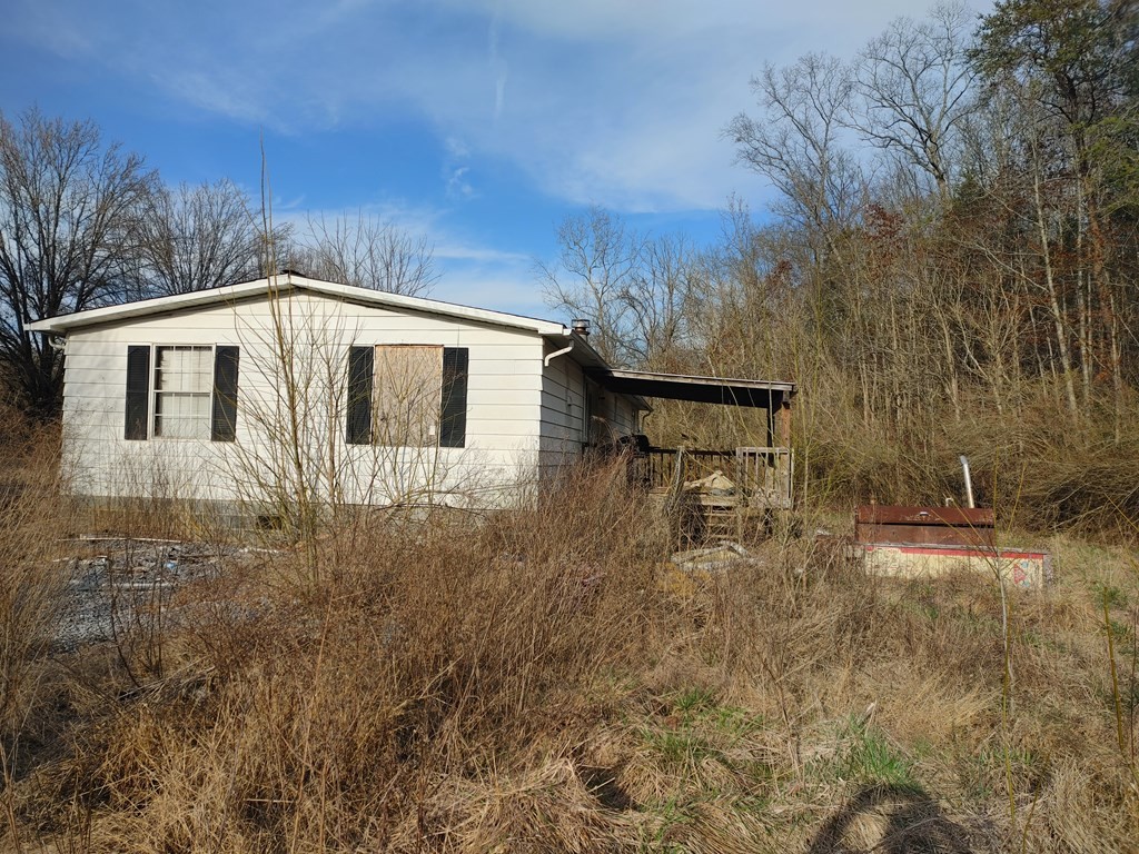 567 Lonesome Pine Road Bybee, TN 37713 - Photo 4 of 6